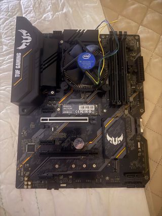 Placa Base+i5 10400+ssd m2 256gb