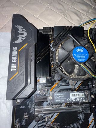 Placa Base+i5 10400+ssd m2 256gb