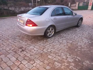 Mercedes-Benz Clase C 2001