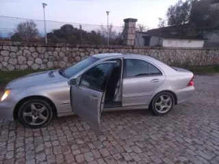 Mercedes-Benz Clase C 2001