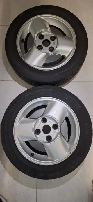 Llantas y tapa Ford Fiesta Rs Turbo
