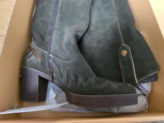 Botas de ante Nemoníc talla 36