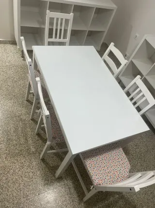 Mesa Comedor Blanca con 6 sillas