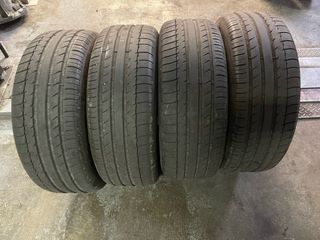 Neumáticos Michelin 235/55R17 99V