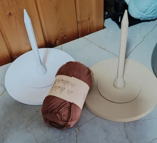 Soporte giratorio en 3D para Ovillos de Lana,hilo