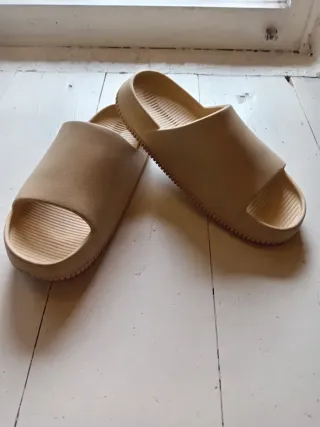 Ciabatte Nike crema donna taglia 40