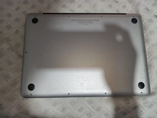 MacBook Pro 13 2011 con Zorin OS Linux