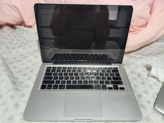 MacBook Pro 13 2011 con Zorin OS Linux