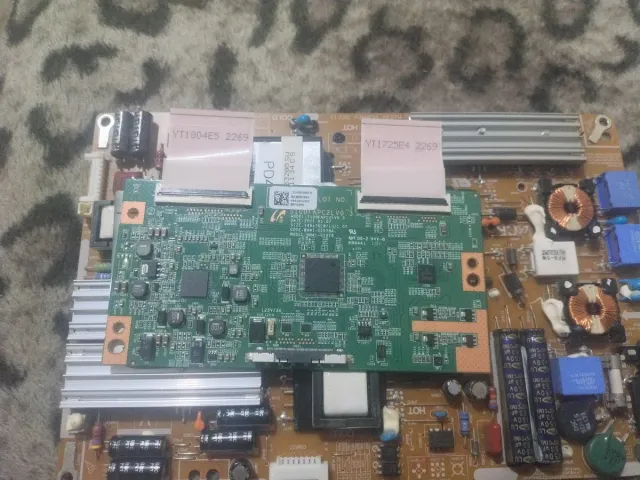 Placa Samsung UE40D5500RWXXC