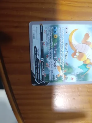 Carta Pokémon Dragonite V 230 PS