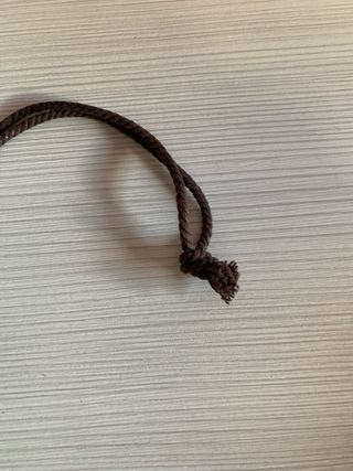 Collar con colgante tribal