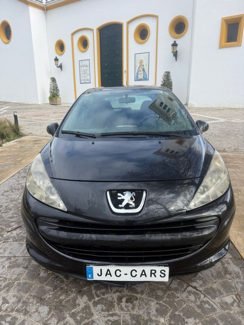 Peugeot 207 2008 - foto 1