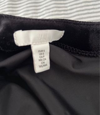 Vestido Terciopelo Negro Tachuelas