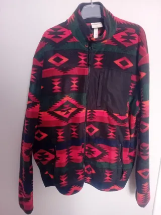 Polar con estampado étnico Talla L