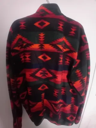 Polar con estampado étnico Talla L
