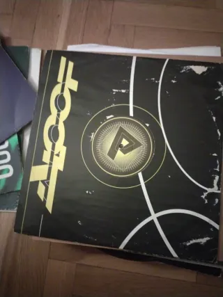 Lote 25 Vinilos de Techno,House, Hip Hop,Trance...