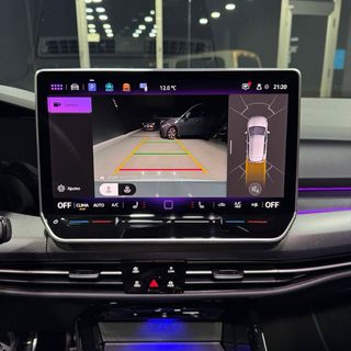 Volkswagen Golf 8.5 R 2.0 TSI 333cv Black Edition