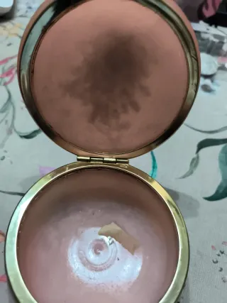 Joyero de mármol con flores