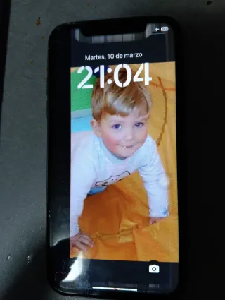 iPhone 11 Morado + Huawei p smart z