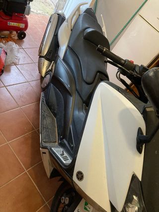Yamaha Tmax 530 Maxi Scooter 37.000 kilometros