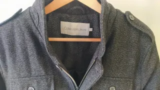 Chaqueta Calvin Klein Jeans Gris Chico