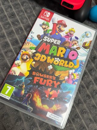 Nintendo Switch + Super Mario 3D World