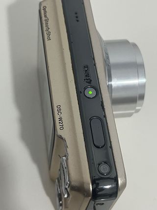 Sony Cyber-shot 12.1 MP Cámara Digital