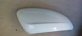 Carcasa Retrovisor Derecho Peugeot 208