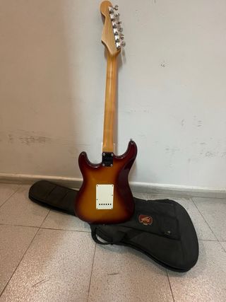 Guitarra Eléctrica