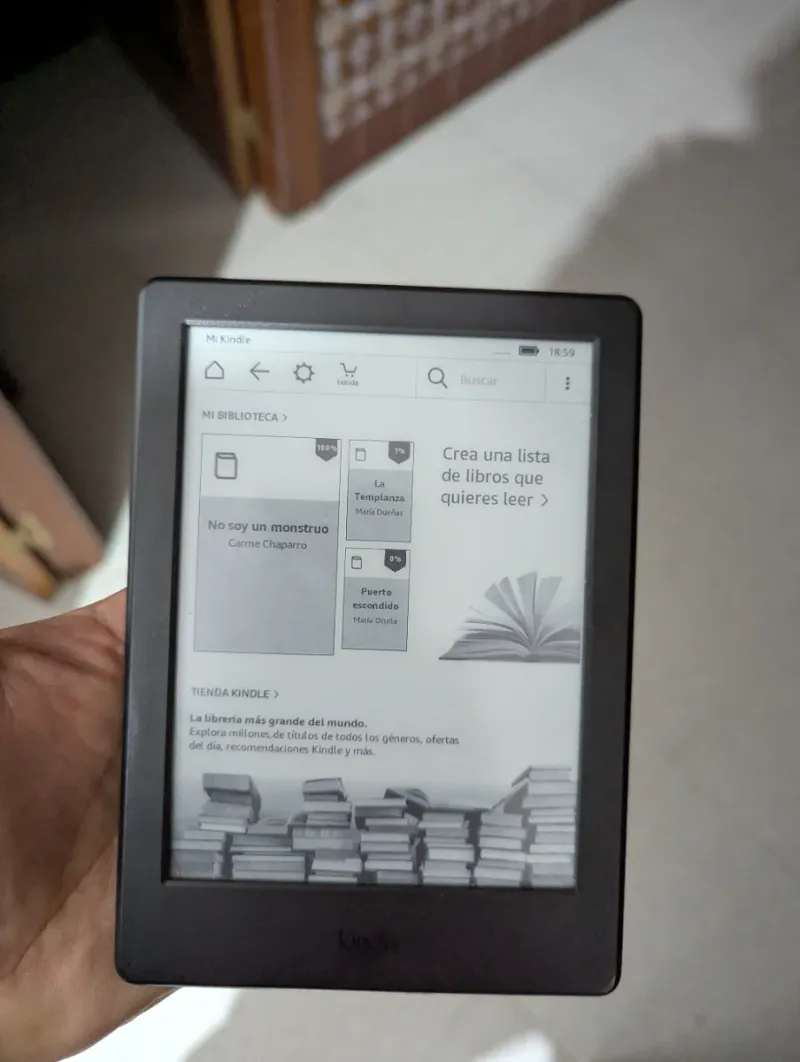 Amazon Kindle 8ª Generación LEER
