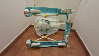 Taca-taca para bebé con centro de actividades