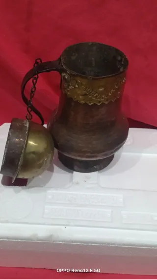 Antiguo aguamanil cobre latón forja