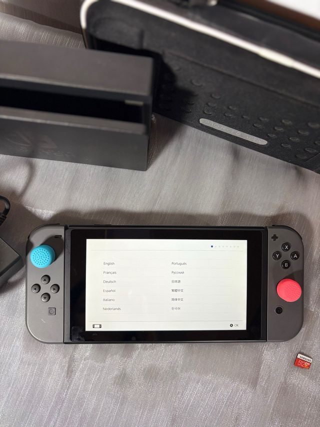 Nintendo Switch color Gris
