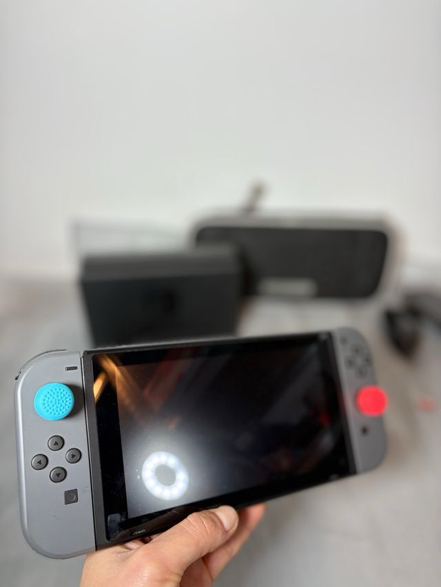 Nintendo Switch color Gris