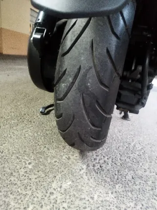 Honda SW T400 Maxi Scooter Negra Solo 8.000 km