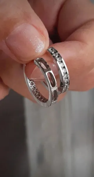 Orecchini luminosi Arg 925 e zirconi