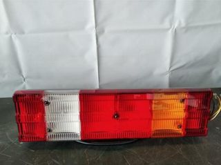 51957 a0015403970 piloto tras der mercedes actros