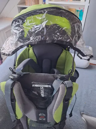 Mochila portabebés Deuter