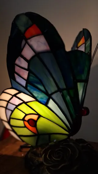 Lámpara nueva Mariposa grande azul estilo Tiffany!