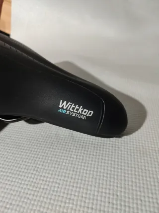Sillín Bici Negro wittkop Air system