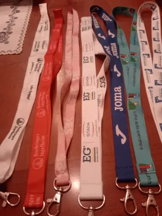 Lacci porta badge aziendali misti