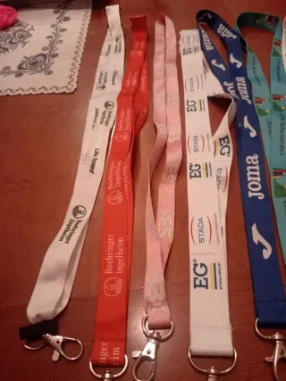 Lacci porta badge aziendali misti