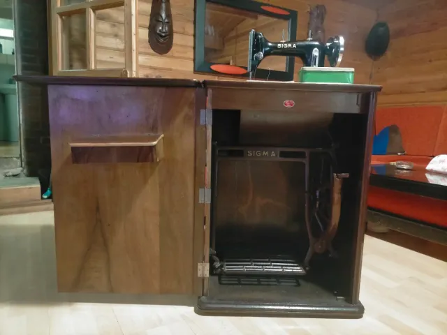 Máquina de coser Sigma Modelo A
