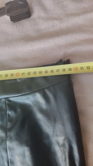 Pantalón polipiel mujer T.46/48