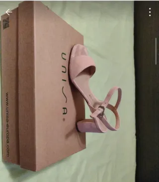 Sandalias UNISA rosas