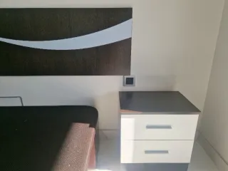 Habitación completa: Canape 150 cabecero y mesitas