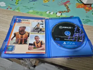 PS4 500GB + Mando NACON + FIFA 22