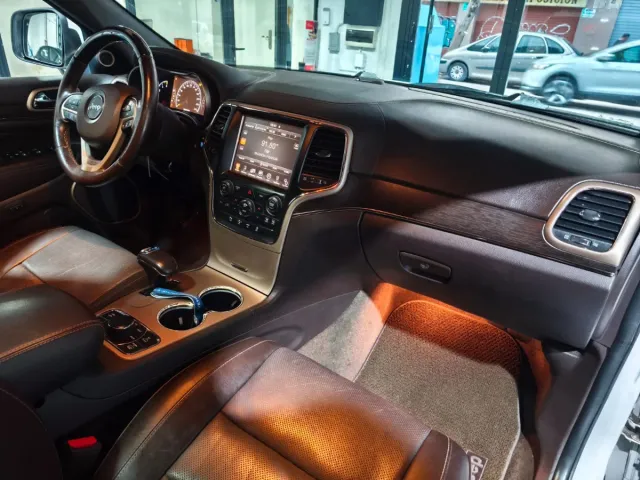 Jeep Grand Cherokee 2017