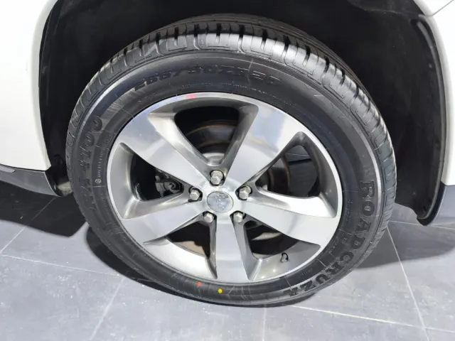 Jeep Grand Cherokee 2017