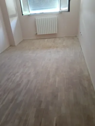 Todo en la tienda de materiales de construcción.